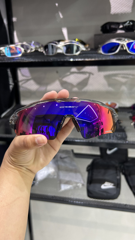 Oakley Radar EV Path
