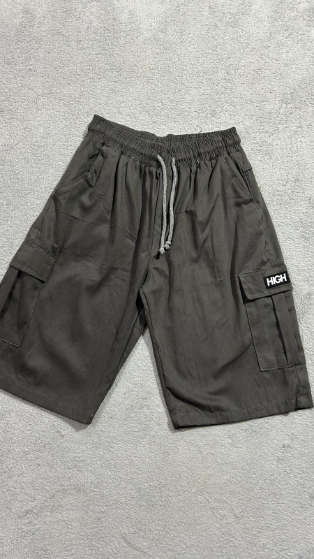 Short Cargo high Cinza