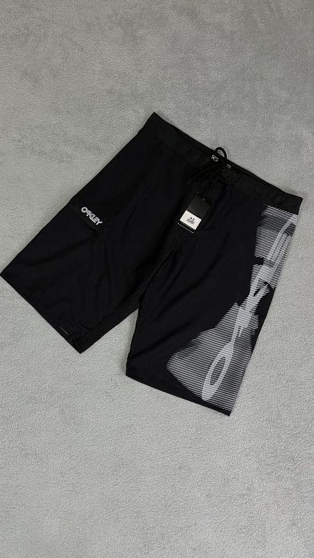 Short oakley
